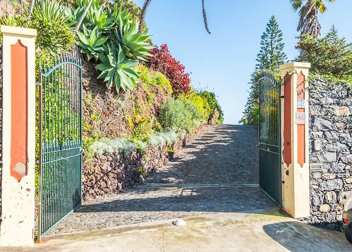 Biofuncho Garden * Funchal (Madeira)